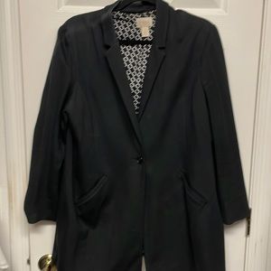 Beautiful, black, Chico’s jacket. Great quality and fabric.